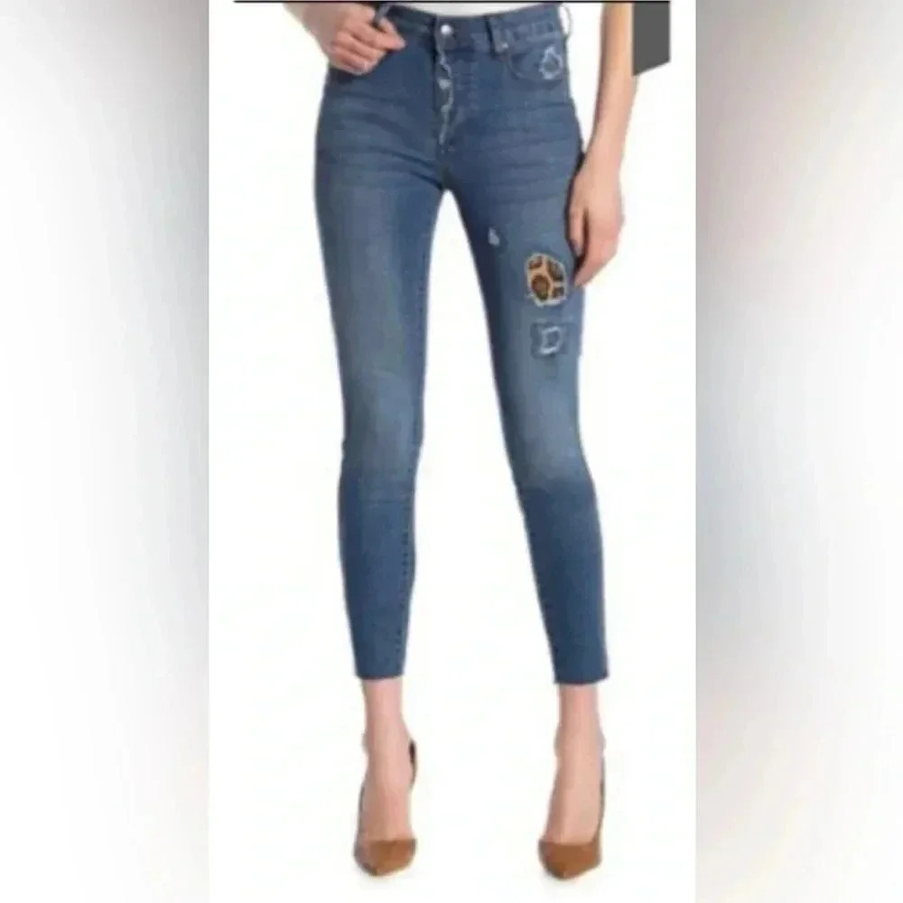 Tahari Evelyn Distressed Patchwork High Rise Skinny Jeans  Size 4/27